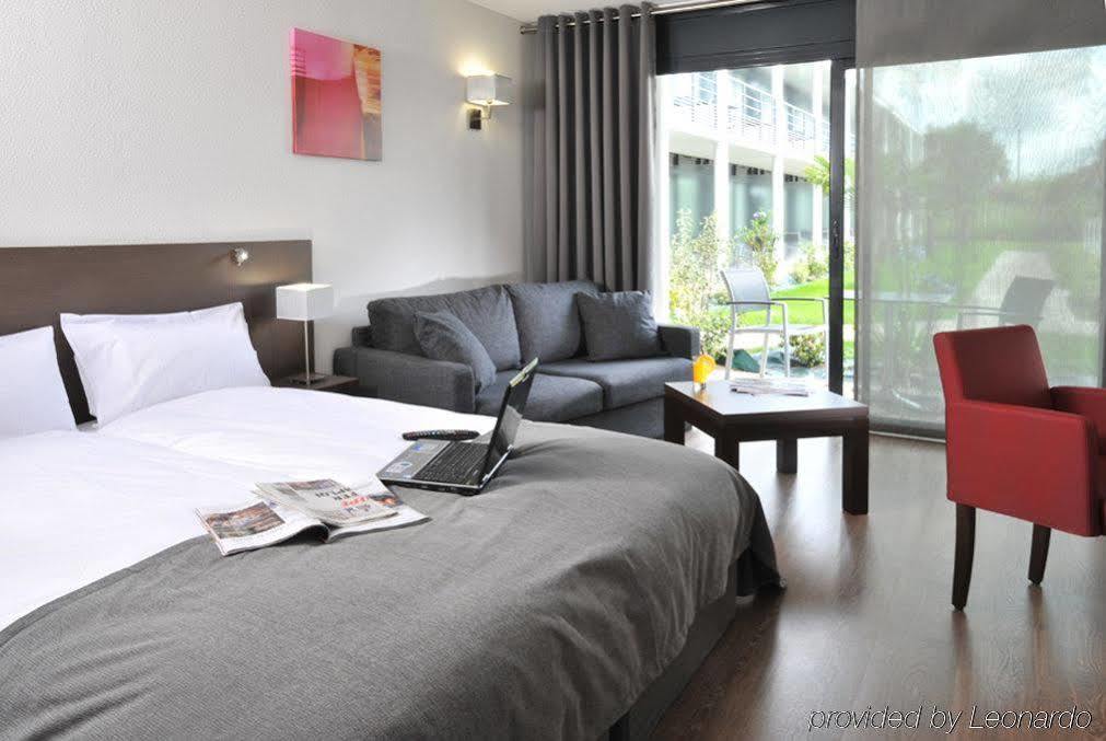 Hotel Eden Park Pau Est, Avec Piscine Exterior foto