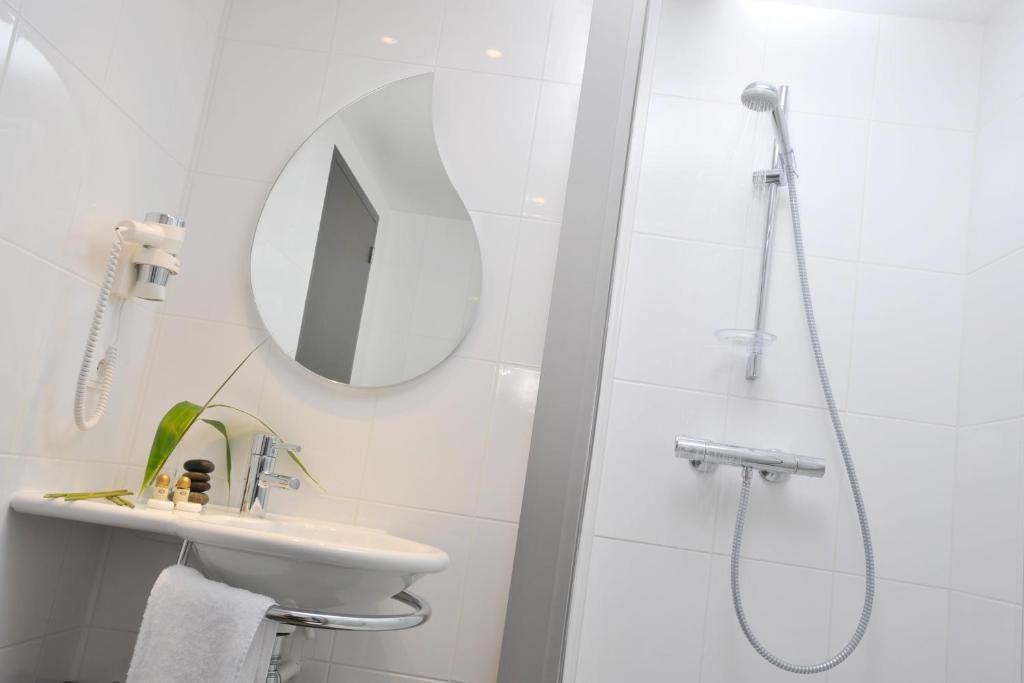 Hotel Eden Park Pau Est, Avec Piscine Quarto foto